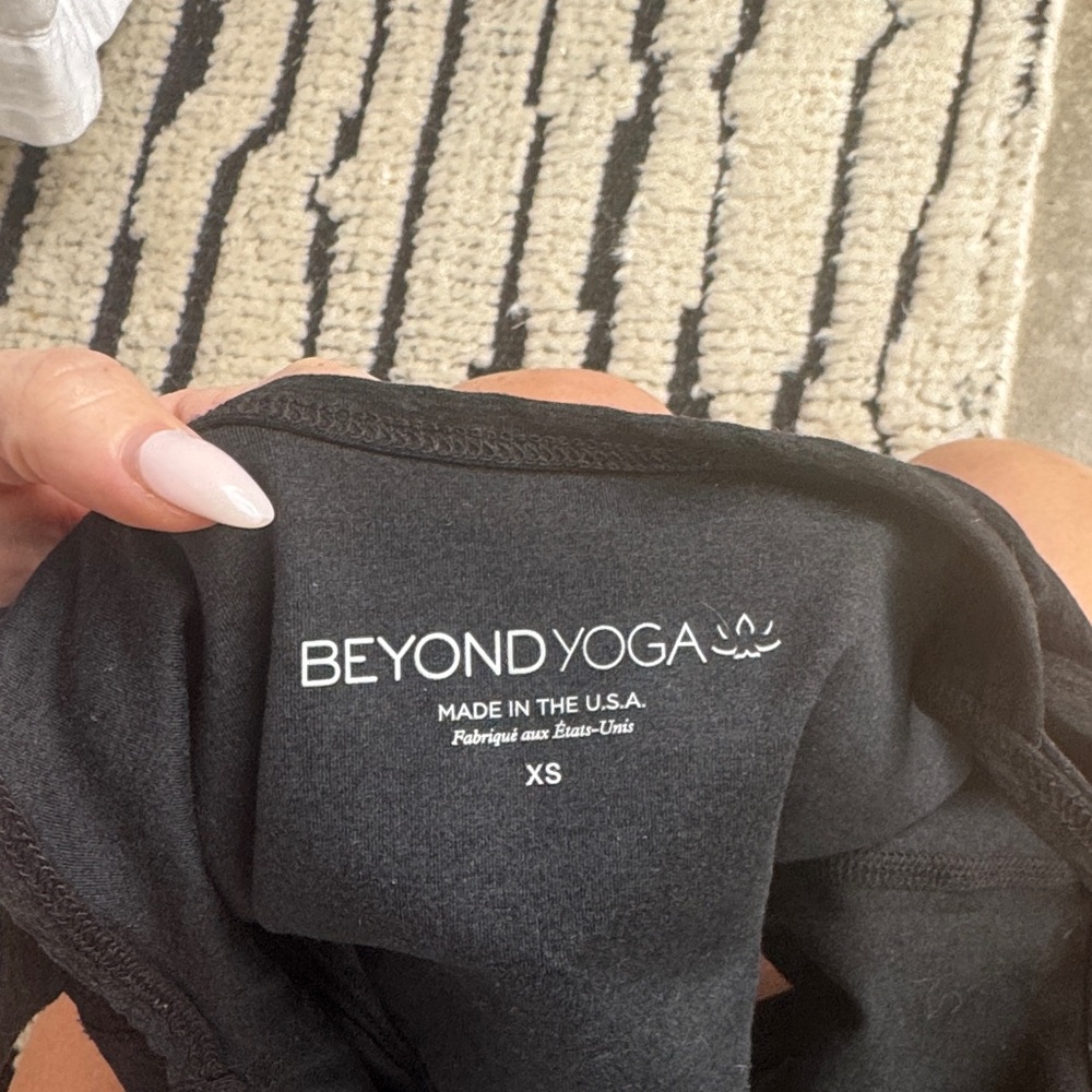 Beyond yoga Ruched Drawstring Crop Cami Top - Picture 3 of 3